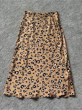 Nasty Gal Leopard-Print Midi Skirt Size 2